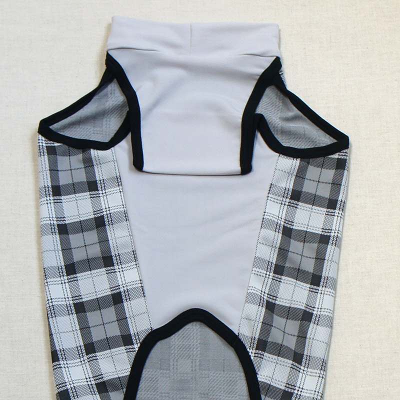 グレー系チェック袖なしウェア(サルーキ・ウィペットサイズ)【tm1250805】