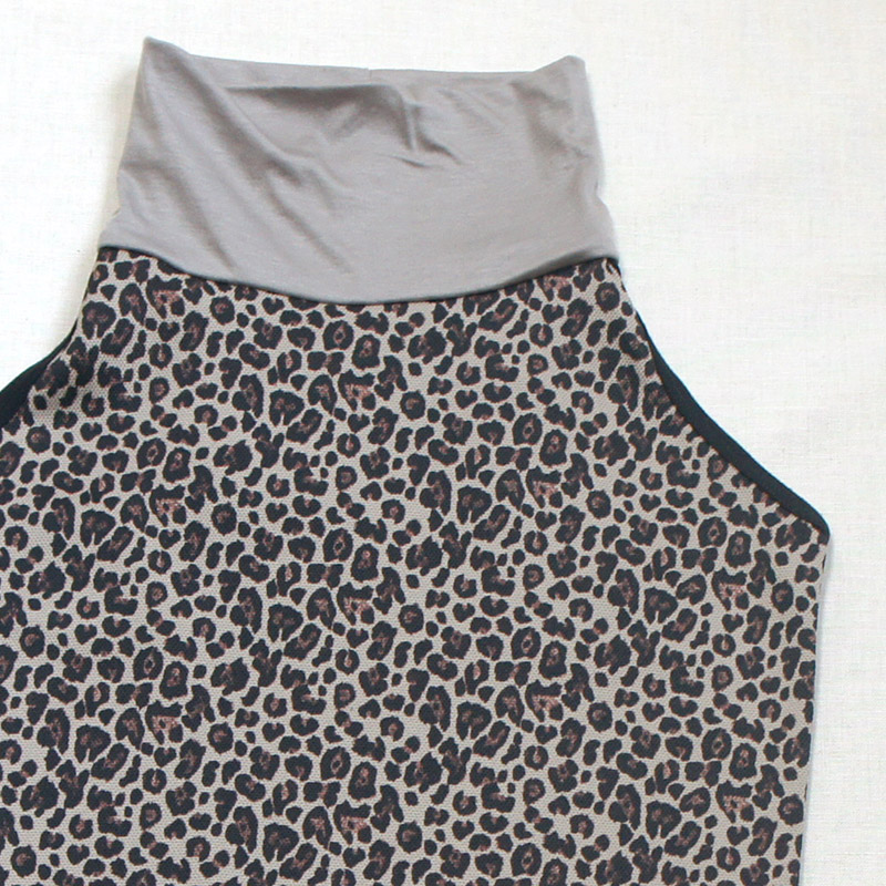 ヒョウ柄デザイン袖なしウェア（サルーキ・ウィペットサイズ）【tm1250807】